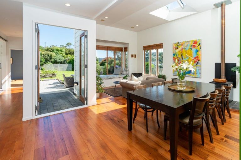 Photo of property in 15 Garfield Street, Brooklyn, Wellington, 6021