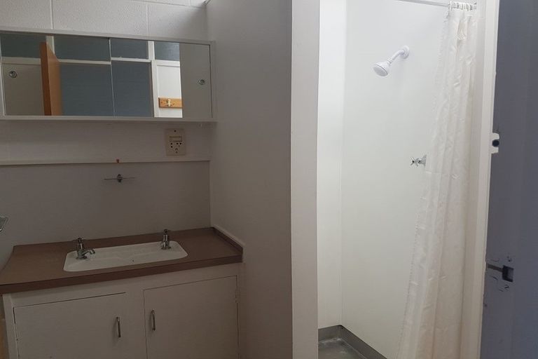 Photo of property in 4/66 Golf Road, Mount Maunganui, 3116