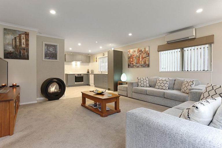 Photo of property in 67 Clea View, Gulf Harbour, Whangaparaoa, 0930