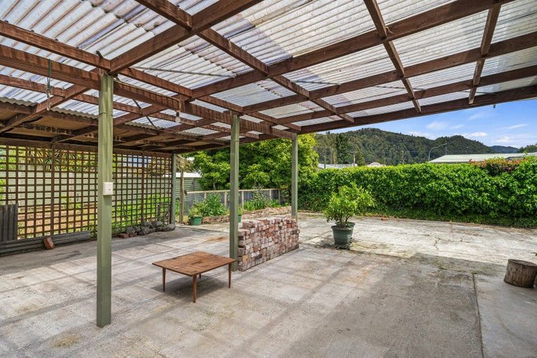 Photo of property in 50 Waller Street, Murchison, 7007