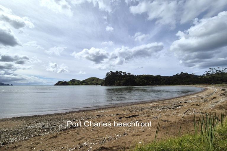 Photo of property in 74 Carey Road, Port Charles, Coromandel, 3584