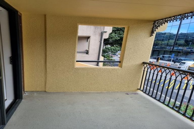 Photo of property in 25 Ballantrae Place, Thorndon, Wellington, 6011