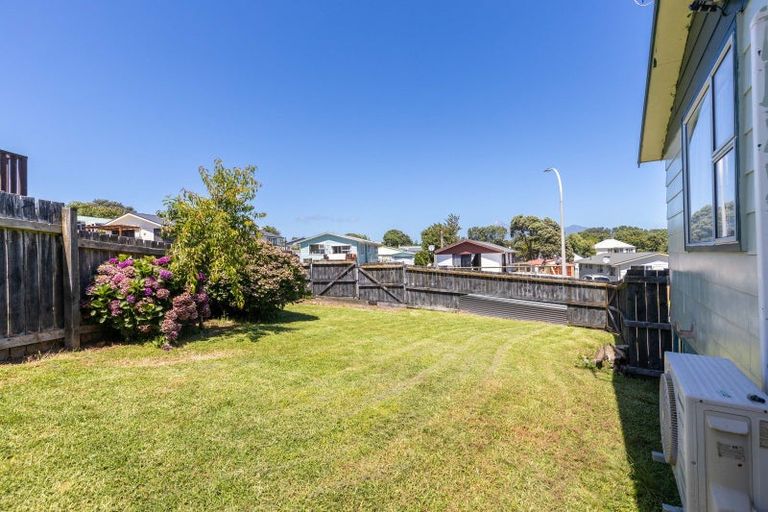 Photo of property in 15 Tahurangi Place, Spotswood, New Plymouth, 4310