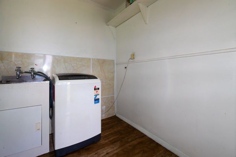 Photo of property in 36 Curling Crescent, Onekawa, Napier, 4110