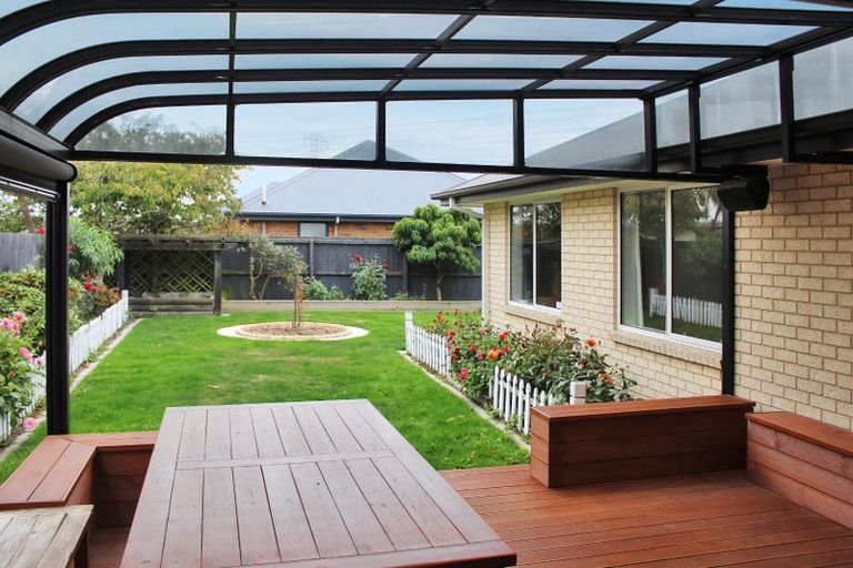 Photo of property in 5 Taggart Place, Sockburn, Christchurch, 8042