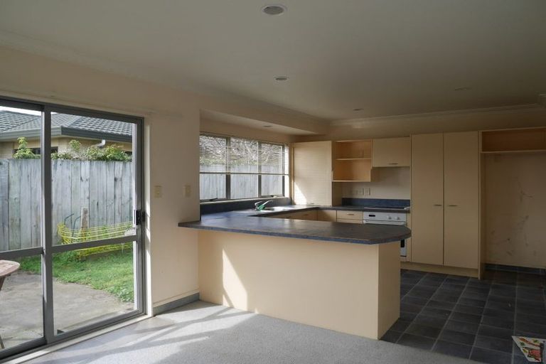 Photo of property in 151 Realm Drive, Paraparaumu, 5032