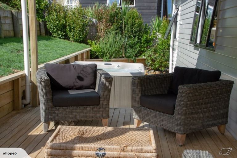 Photo of property in 8g Harakeke Place, Raglan, 3225