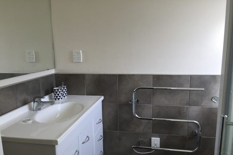 Photo of property in 33 Te Iwiheke Place, Turangi, 3334