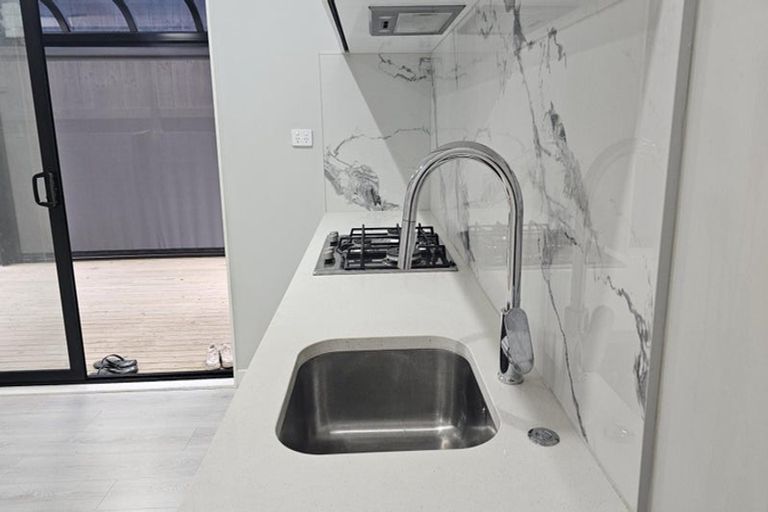 Photo of property in 5 Kate Duncan Drive, Swanson, Auckland, 0614