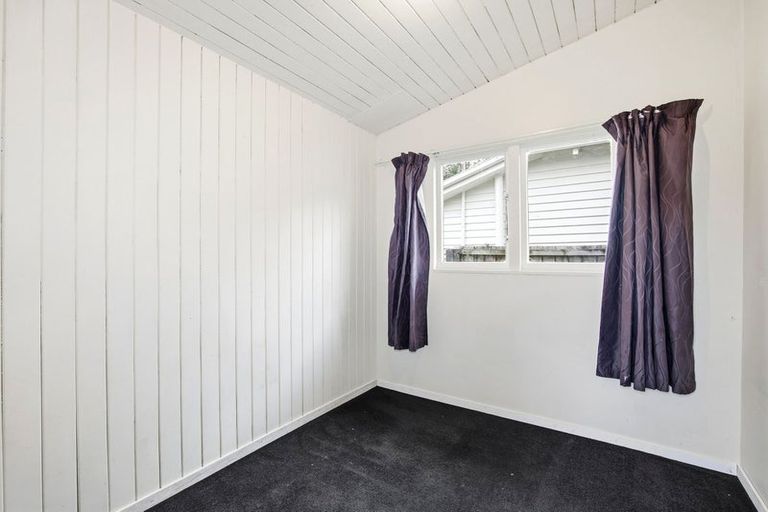 Photo of property in 335 Ferry Road, Waltham, Christchurch, 8011