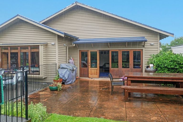 Photo of property in 15 Paparoa Street, Papanui, Christchurch, 8053