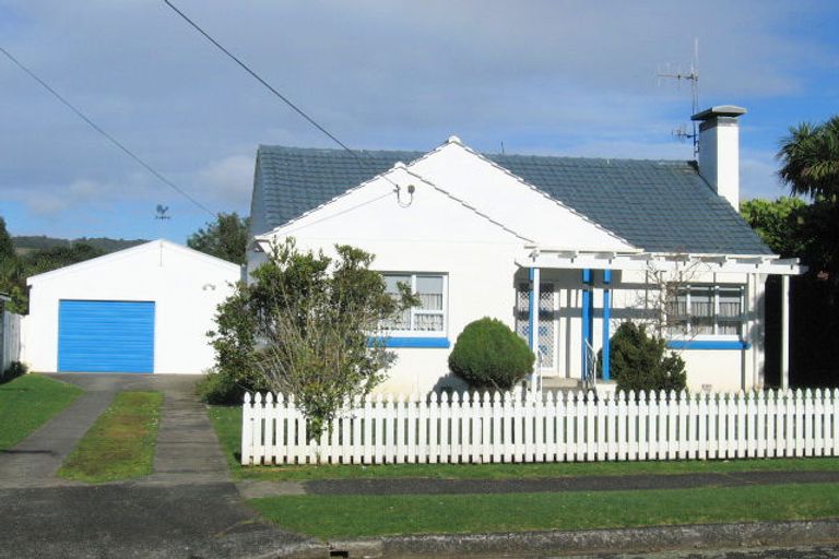 Photo of property in 11 Walker Crescent, Whau Valley, Whangarei, 0112