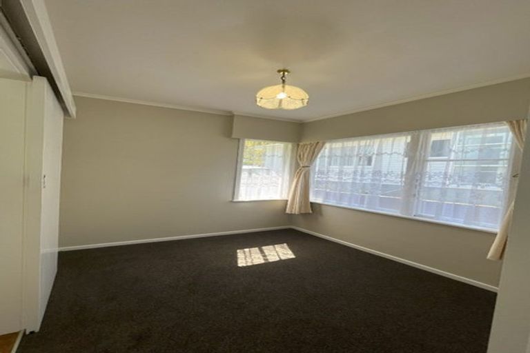Photo of property in 119 Parkvale Road, Karori, Wellington, 6012