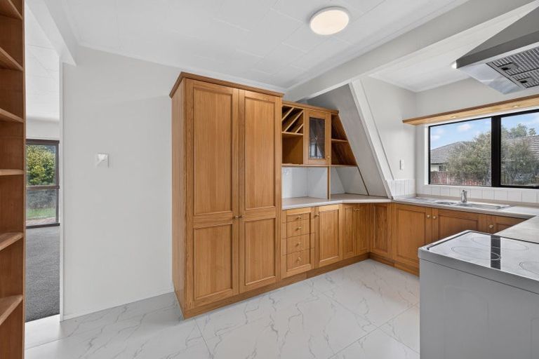 Photo of property in 97b Johns Road, Northwood, Christchurch, 8051