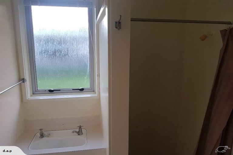 Photo of property in 4/4 Ruataniwha Street, Waipawa, 4210