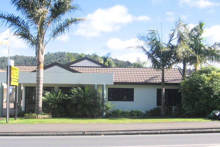 Photo of property in 33 Kamo Road, Regent, Whangarei, 0112