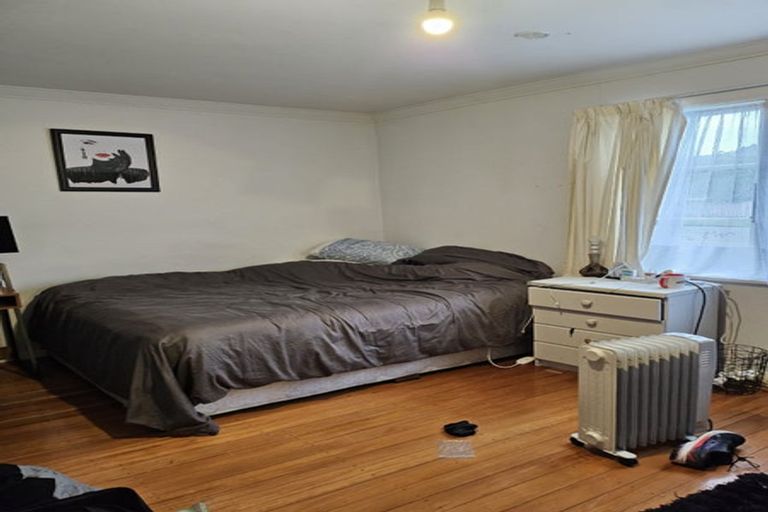 Photo of property in 38 Seddon Street, Wallaceville, Upper Hutt, 5018