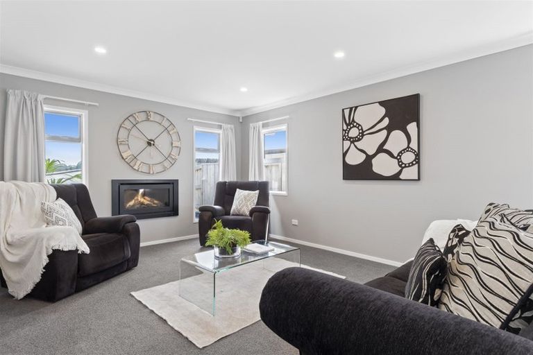 Photo of property in 19 Puhirake Crescent, Pyes Pa, Tauranga, 3112