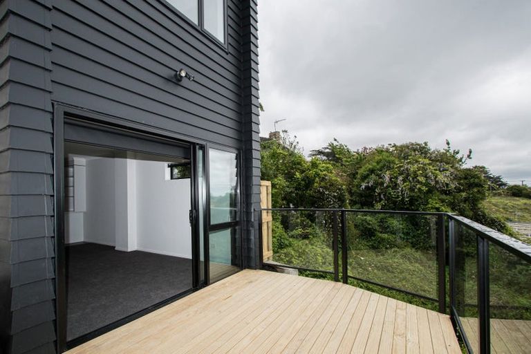 Photo of property in 12/14 Ruakiwi Road, Hamilton Lake, Hamilton, 3204