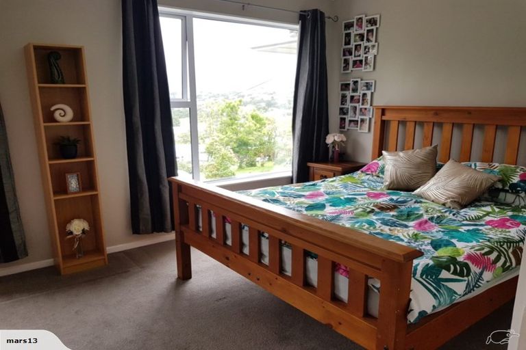 Photo of property in 11 Morgan Place, Tawa, Wellington, 5028