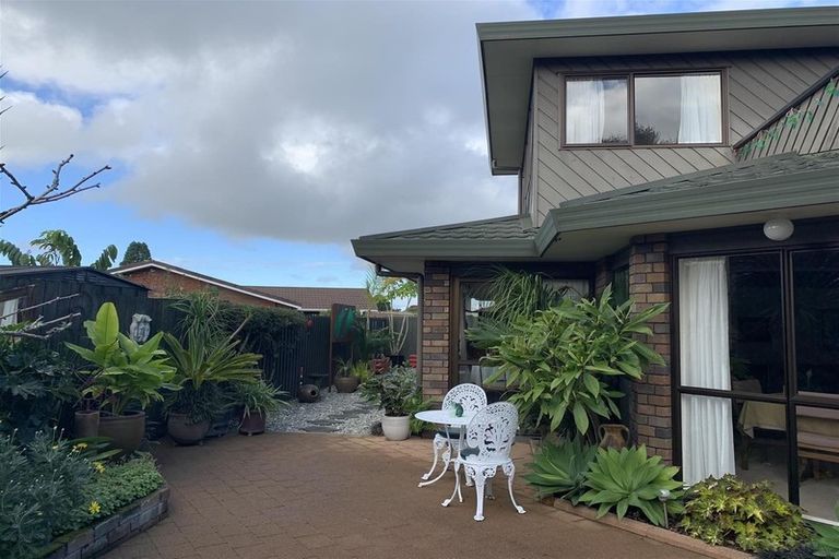 Photo of property in 8a Heron Place, Maunu, Whangarei, 0110