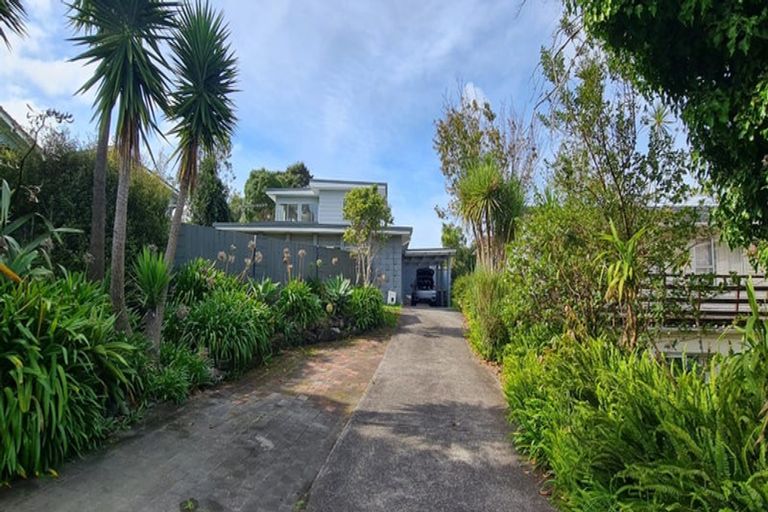 Photo of property in 5 Stredwick Drive, Torbay, Auckland, 0630