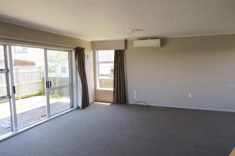 Photo of property in 3a Vogel Street, Fitzroy, New Plymouth, 4312