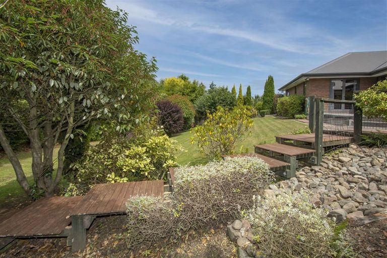 Photo of property in 4 Hillview Place, Amberley, 7410