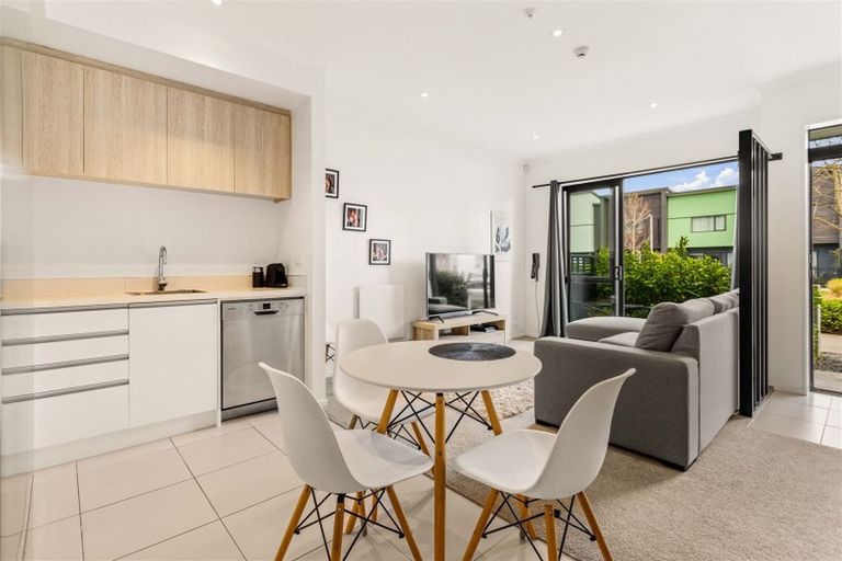 Photo of property in 96 Squadron Drive, Hobsonville, Auckland, 0618