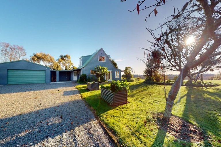 Photo of property in 354 Mingaroa Road, Halcombe, Feilding, 4779