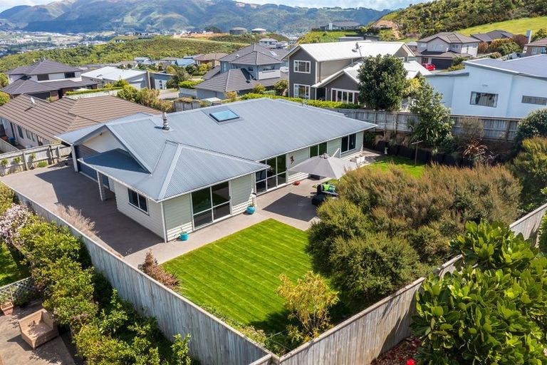 Photo of property in 7 Nelson Avenue, Aotea, Porirua, 5024