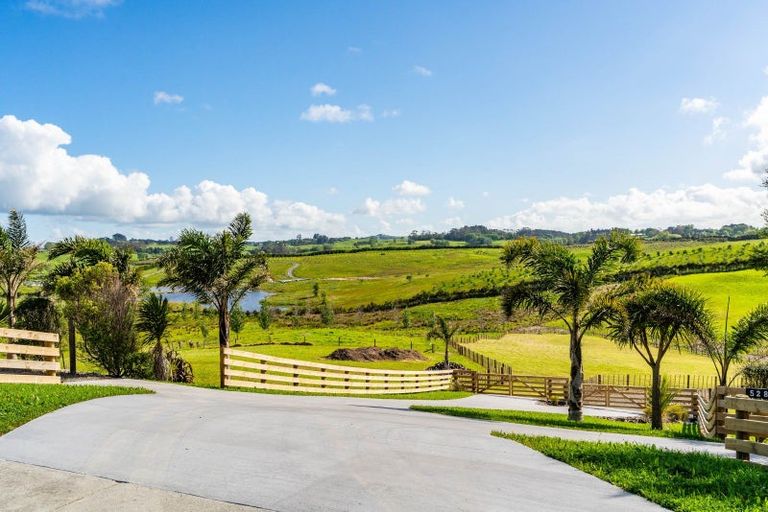 Photo of property in 20b Valley View Lane, Hakaru, 0975