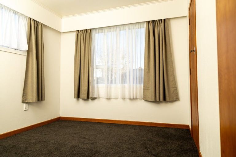 Photo of property in 16 Mayne Street, Waitara, 4320