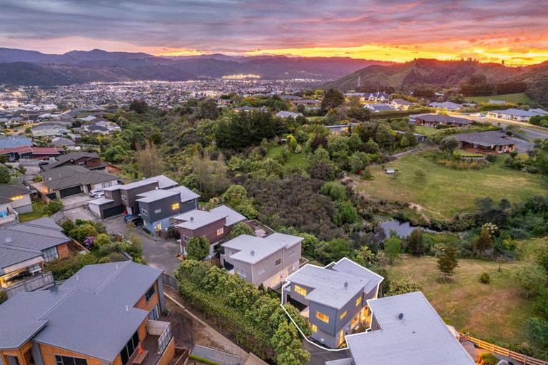 Photo of property in 82b Kirton Drive, Riverstone Terraces, Upper Hutt, 5018