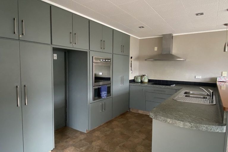 Photo of property in 12 Dorset Street, Picton, 7220