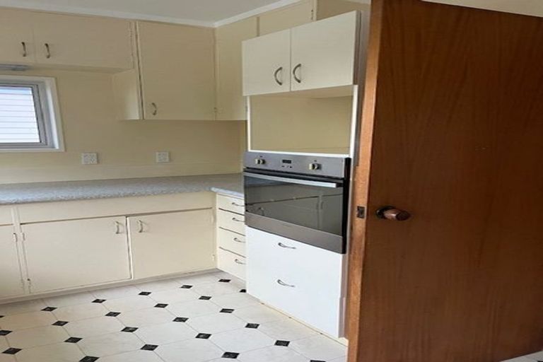 Photo of property in 141 Orangi Kaupapa Road, Northland, Wellington, 6012