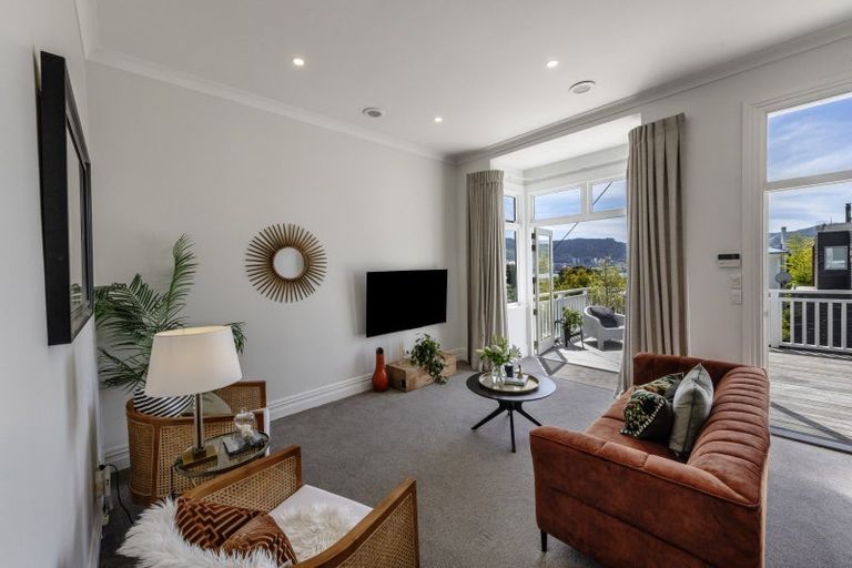 Photo of property in 4 Telford Terrace, Oriental Bay, Wellington, 6011