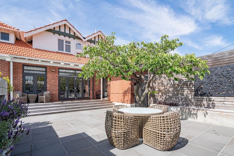 Photo of property in 15 Ings Avenue, Saint Clair, Dunedin, 9012