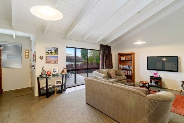 Photo of property in 42 Petrie Street, Pomare, Rotorua, 3015