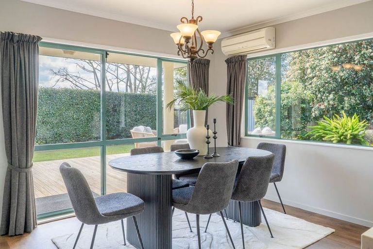 Photo of property in 9 Tupare Heights, Pyes Pa, Tauranga, 3112