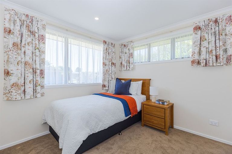 Photo of property in 48 Thatcher Street, Castlecliff, Whanganui, 4501