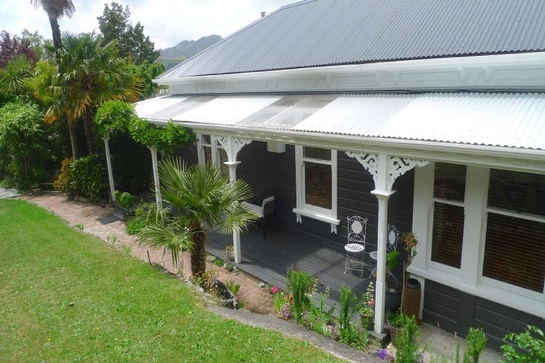 Photo of property in 31 Mount Street, Nelson South, Nelson, 7010