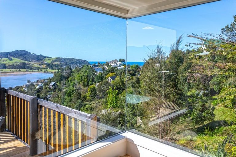 Photo of property in 29 Tairua Heights, Tairua, 3508