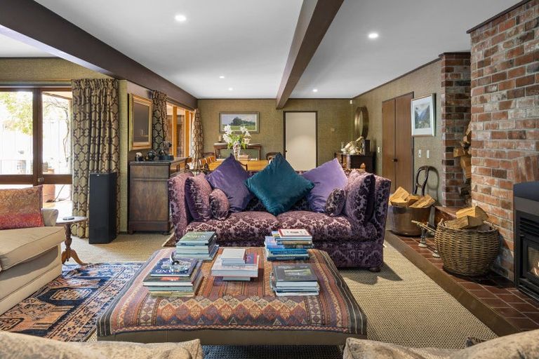 Photo of property in 15a Clyde Road, Upper Riccarton, Christchurch, 8041