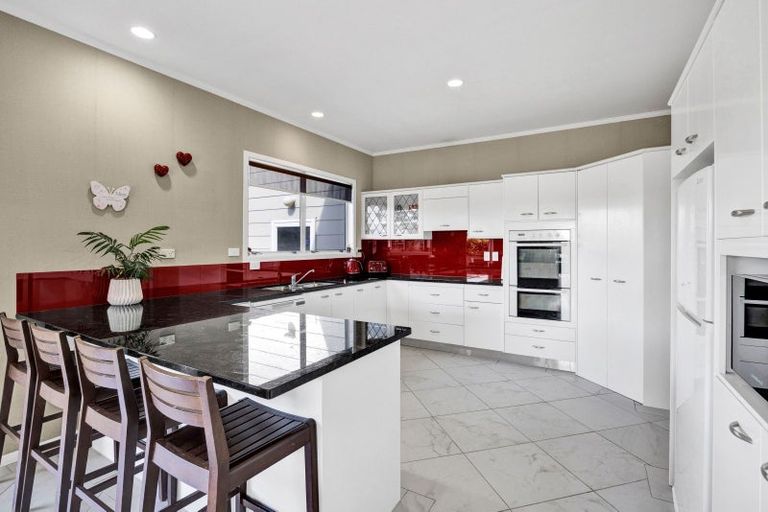 Photo of property in 160 Upper Kina Road, Oaonui, Opunake, 4681