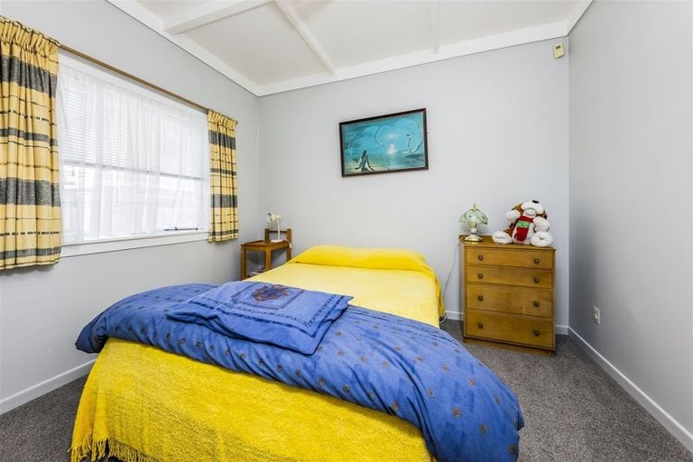 Photo of property in 19 Omagh Avenue, Papatoetoe, Auckland, 2025