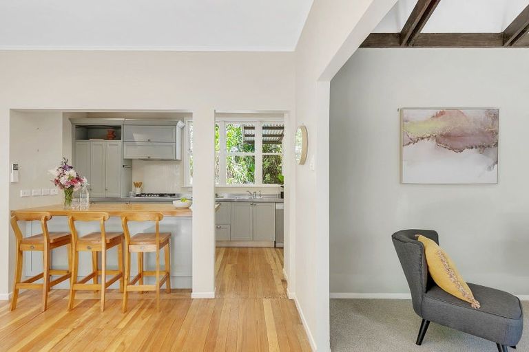 Photo of property in 64 Cluny Road, Plimmerton, Porirua, 5026