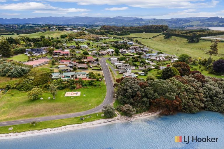 Photo of property in 16a Harbour View Road, Pukenui, 0484