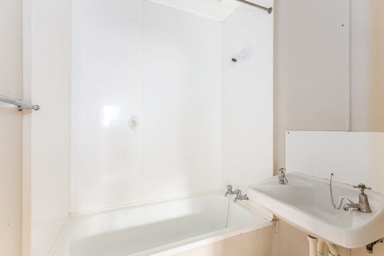 Photo of property in 30-32 Delaney Drive, Stokes Valley, Lower Hutt, 5019