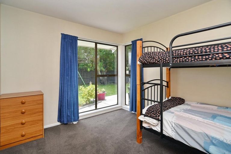 Photo of property in 12 Mayo Place, Belfast, Christchurch, 8051